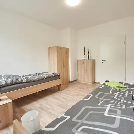 Monteurwohnung * Glauchau